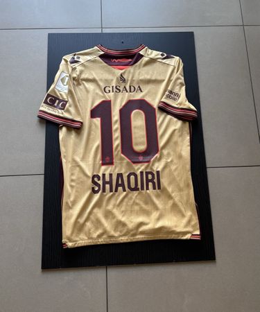FC BASEL Trikot Gold Shaqiri (Rarität)