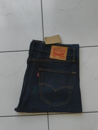 Levi's Jeans 505 W33 L30 dunkelblau neu mit Etikett