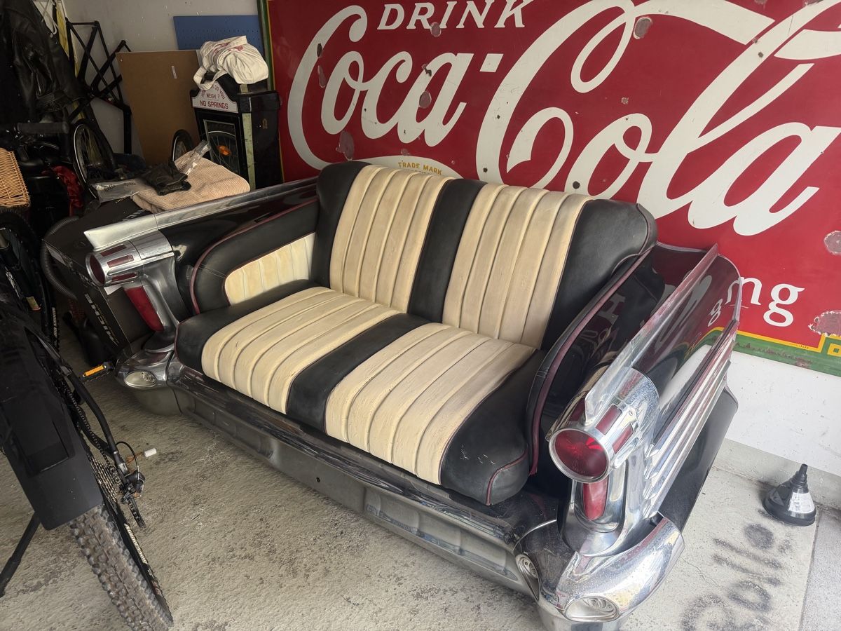 Oldsmobile Accessori per altri veicoli: Oldsmobile 1958 Carcouch, Sofa Antik! – Usato da Schenkon venduto da Elmi13 1
