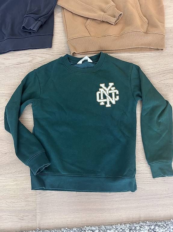 Pullover & Sweatshirts: 3x Pullover Zara & H&M – Gebraucht aus Männedorf von Brunei03 3