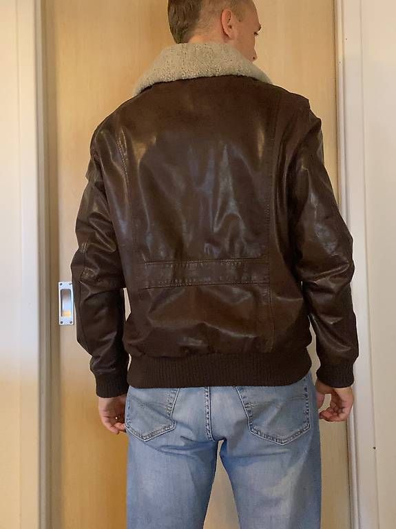Giacche: Echt Lederjacke mit Schaffellkragen Fliegerjacke – Usato da Schliern b. Köniz venduto da tilli 2