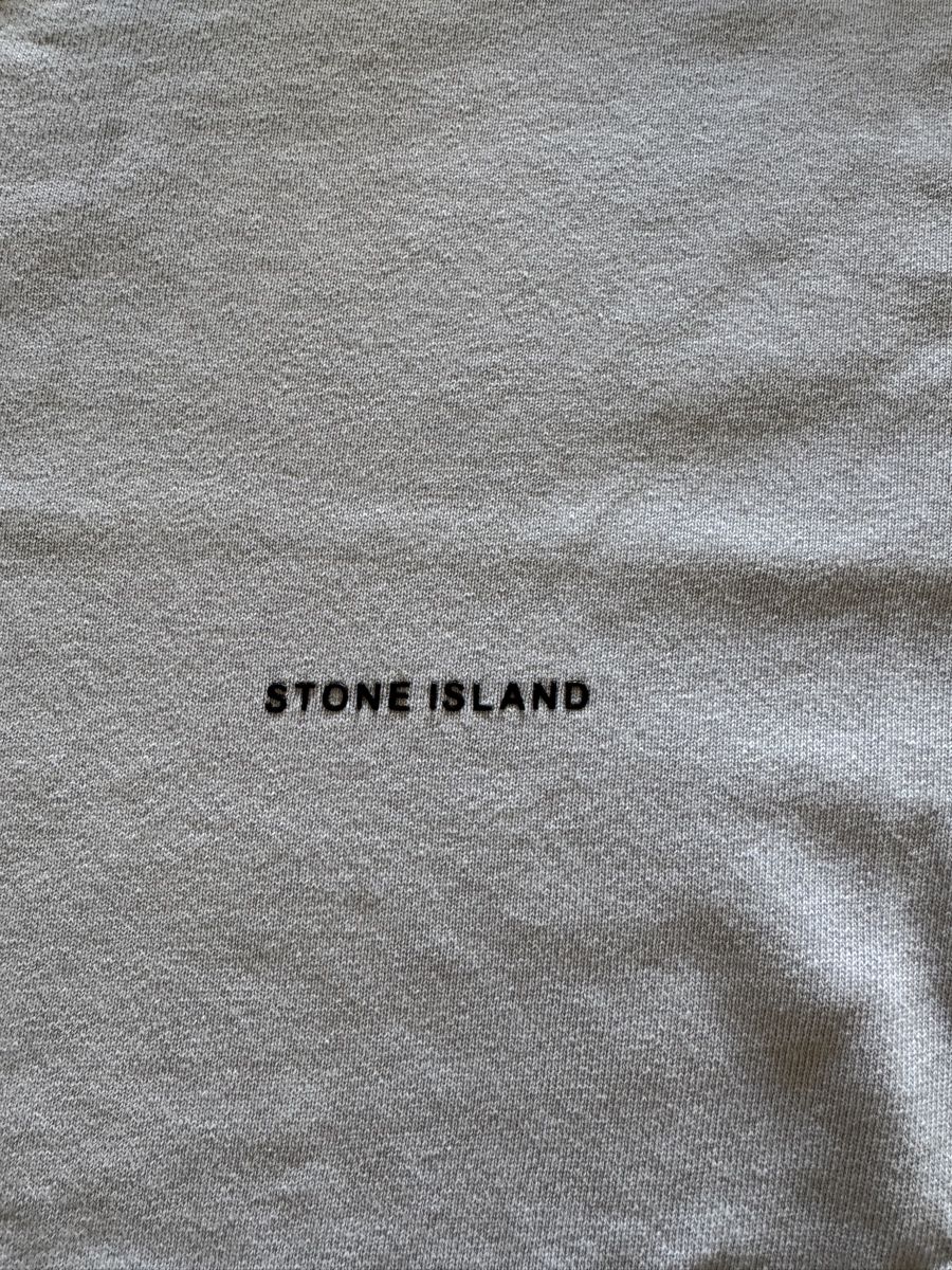 Stone Island T-shirts: Stone Island Shirt – D'occasion à Utzenstorf par Mikaandri 1