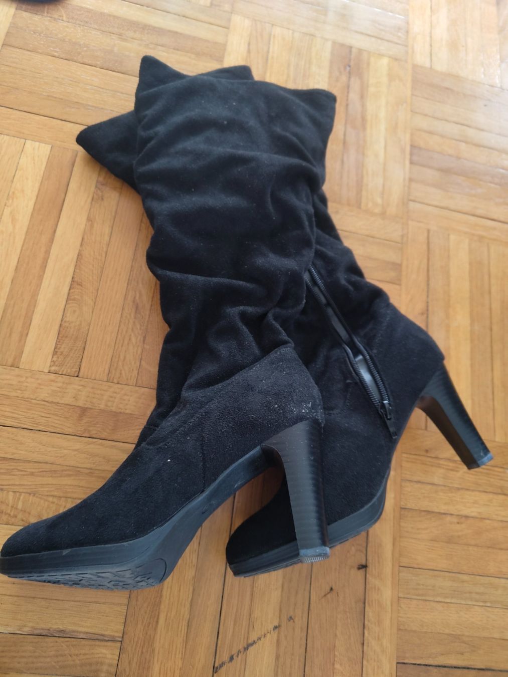 Scarpe da donna: Bottes – Nuovo (secondo la descrizione) da Grand-Lancy venduto da ana_7y2f 1