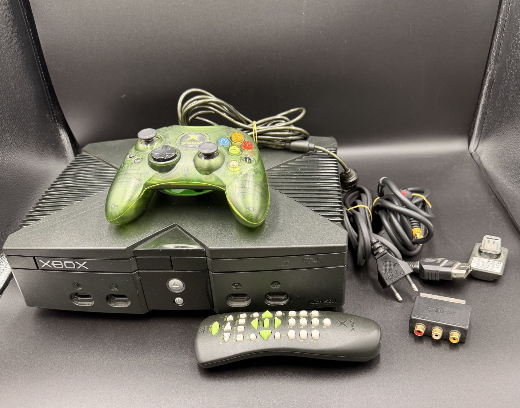 Microsoft Konsolen: Microsoft Xbox Original + Crystal Controller – Gebraucht aus Düdingen von Nerdworld