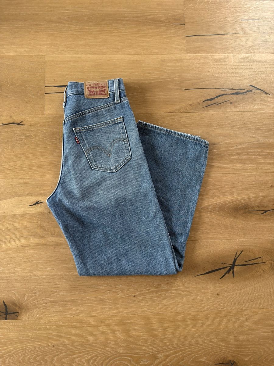 Levi's Jeans: Levi's Straight Leg Jeans – Nuovo (secondo la descrizione) da Felsberg venduto da fabjac