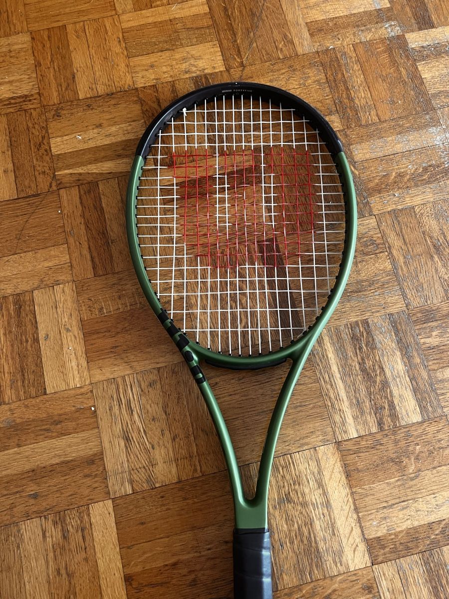 Wilson Raquettes: WILSON TENNISCHLÄGER  – D'occasion à Küsnacht ZH par lau_8qc2 4