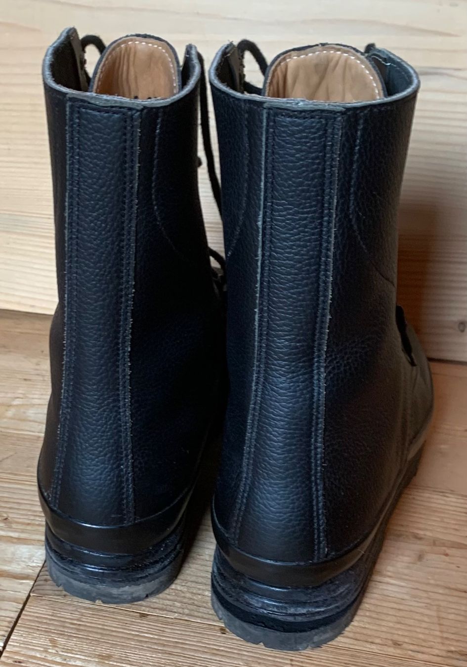 Scarpe da uomo: Kampfstiefel der CH Armee Grösse 285/6 – Usato da Goldingen venduto da Bergler012 1