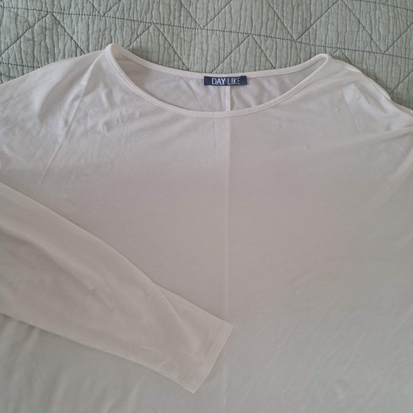 Camicette: Blusenshirt Day Like 44 – Usato da Biel/Bienne venduto da NinaArnes29 1