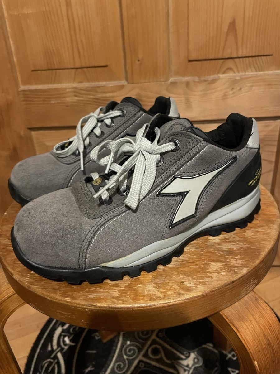 Diadora Herrenschuhe: Sicherheitsschuhe Diadora S3 Grösse 35 – Neu (gemäss Beschreibung) aus bauma von Feldi1876