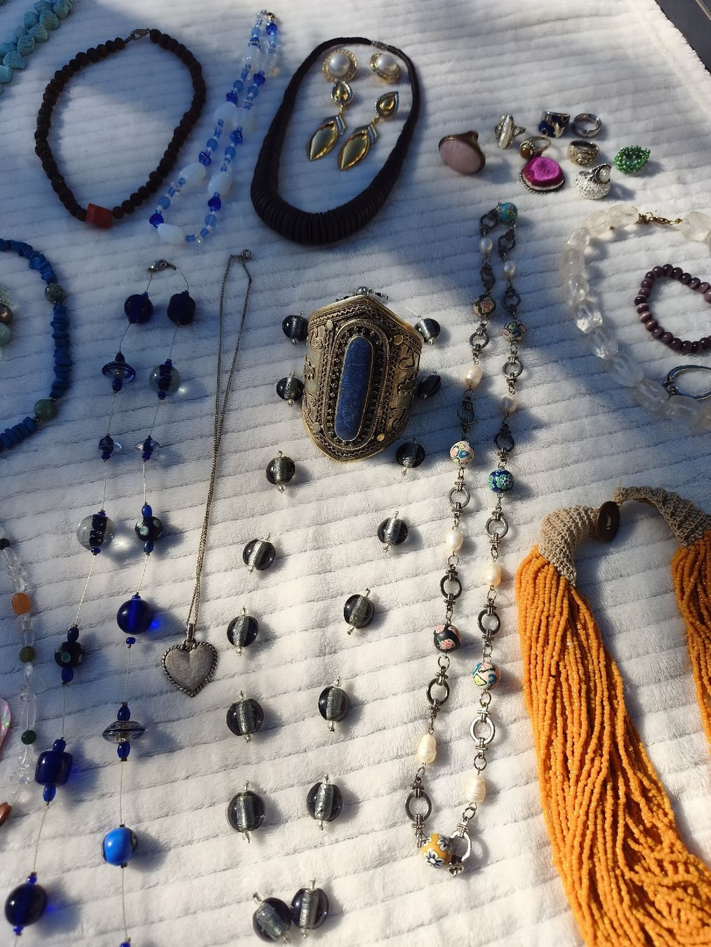 Altri gioielli: Modeschmuck 3kg – Usato da Halten venduto da domae 8