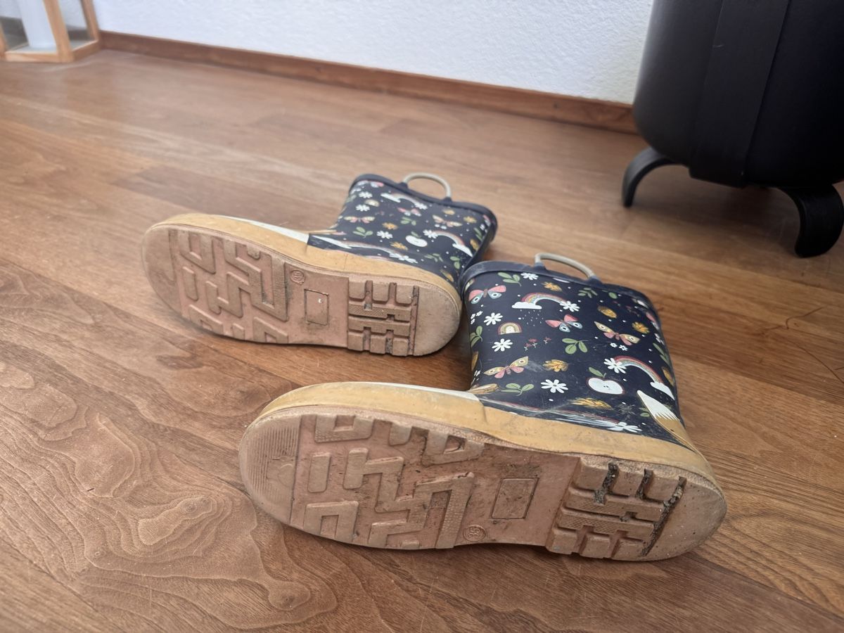 Scarpe per ragazze: Gummistiefel, Grösse 35 gebraucht – Usato da Luzern venduto da simona80 2