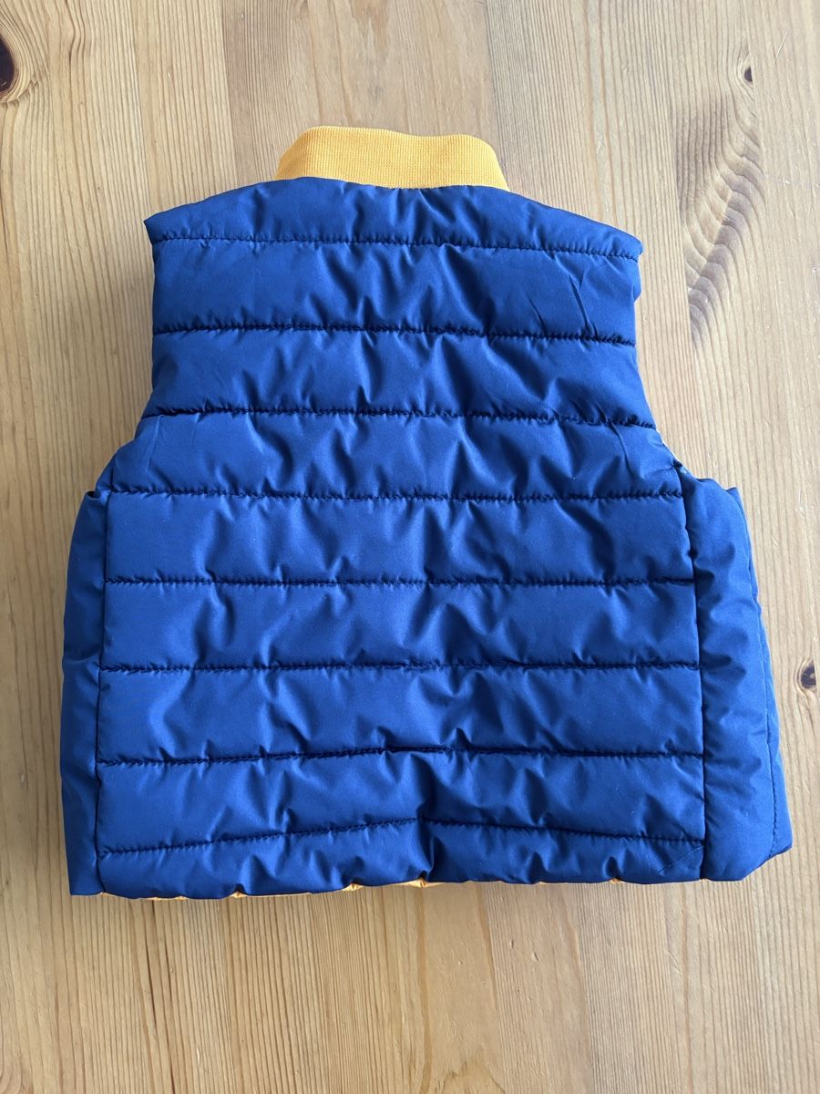 Manor Autres vêtements: MANOR Baby Weste, Gr. 74/9M – D'occasion à Zollikon par Xblanka 1