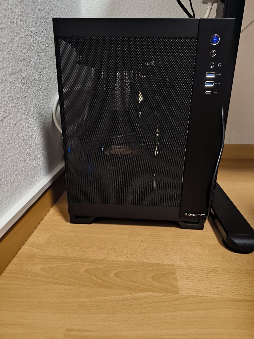 PC: PC gaming Ryzen 9 + GPU VRAM 16GB + 32GB DDR4 – Usato da Ostermundigen venduto da luc_hll8 1