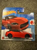 Nissan z