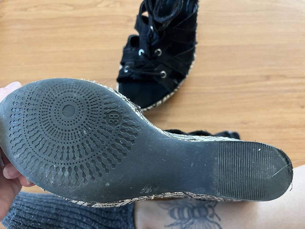 Scarpe da donna: sommer schuhe – Usato da Niederglatt ZH venduto da NICELODEON18 1