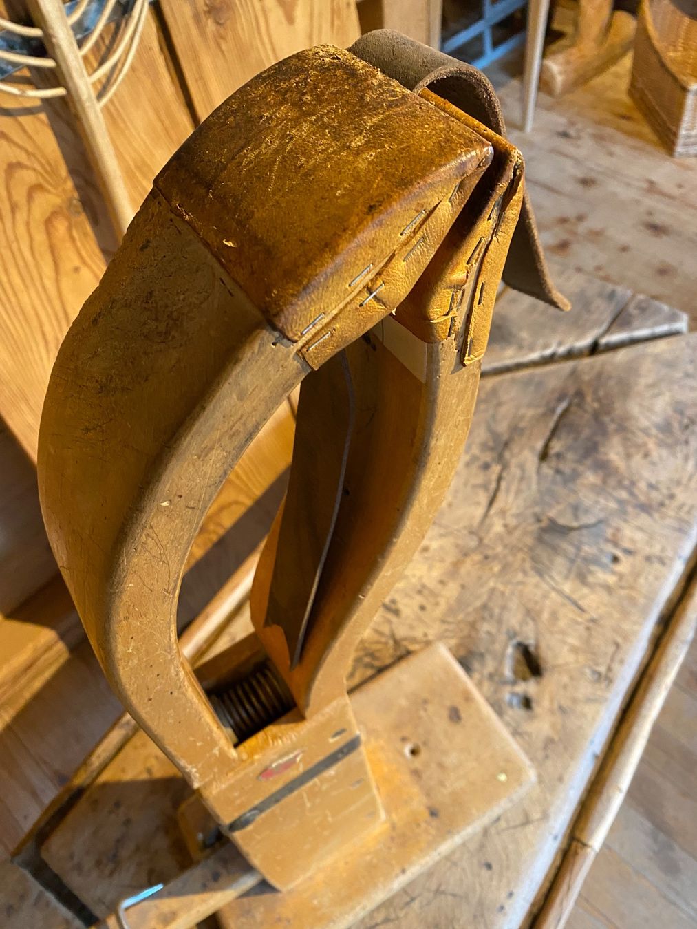 Tous les outils: Sattlerwerkzeug – D'occasion à Lenk im Simmental par gwustu 3