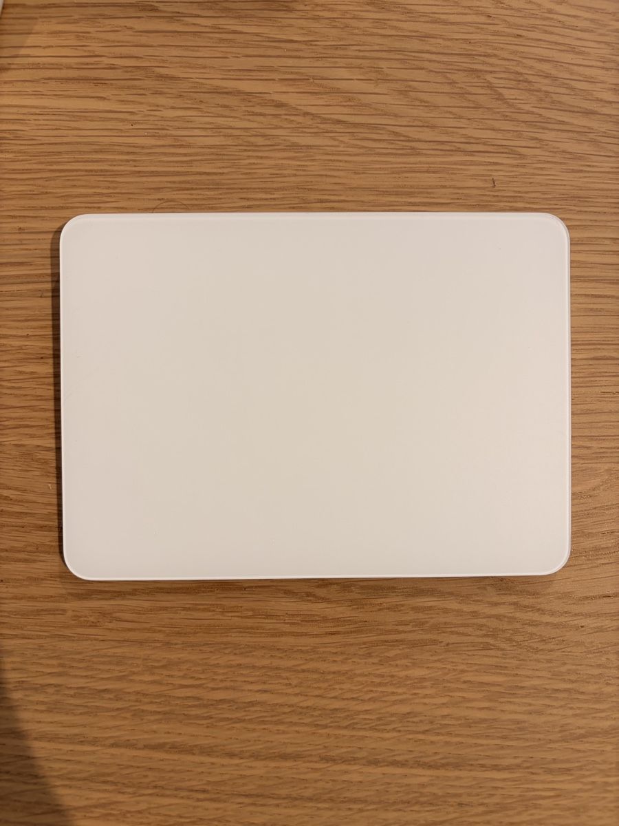 Apple Maus: Apple Magic Trackpad mit Kabel – Gebraucht aus Niederglatt ZH von Pflanzoe