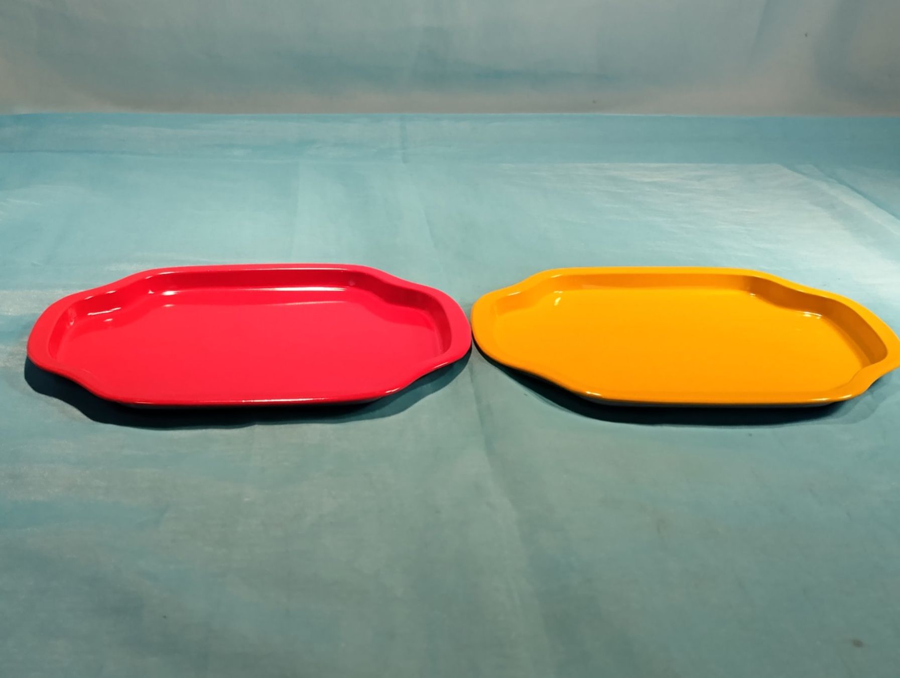 Piatti di portata: 2 Serviertableau, Metall, orange und gelb – Nuovo (secondo la descrizione) da Bellach venduto da JingleCherry 2