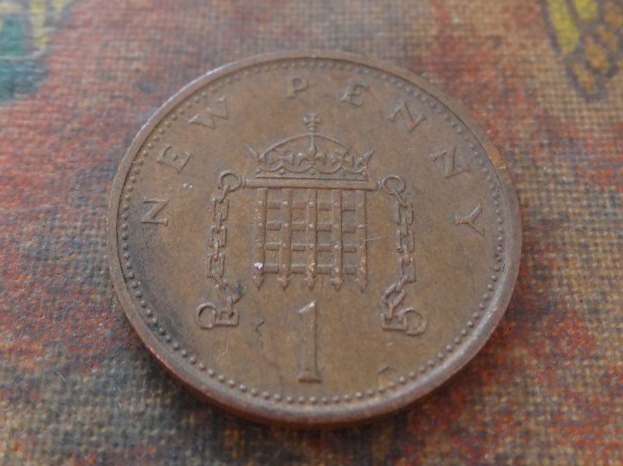 Tutti le monete: ROYAUME-UNI  1 Penny  1974 – Usato da Romanel-sur-Lausanne venduto da Swift13 1