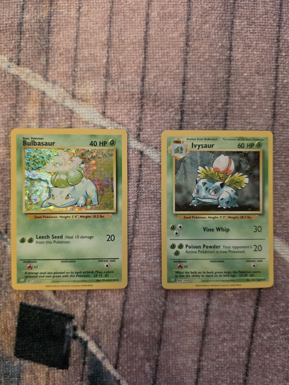 Pokémon Cartes à collectionner: Pokémon Karten Bulbasaur und Ivysaur Set – Neuf (Voir description) à Winterthur par Black.diamond.ch