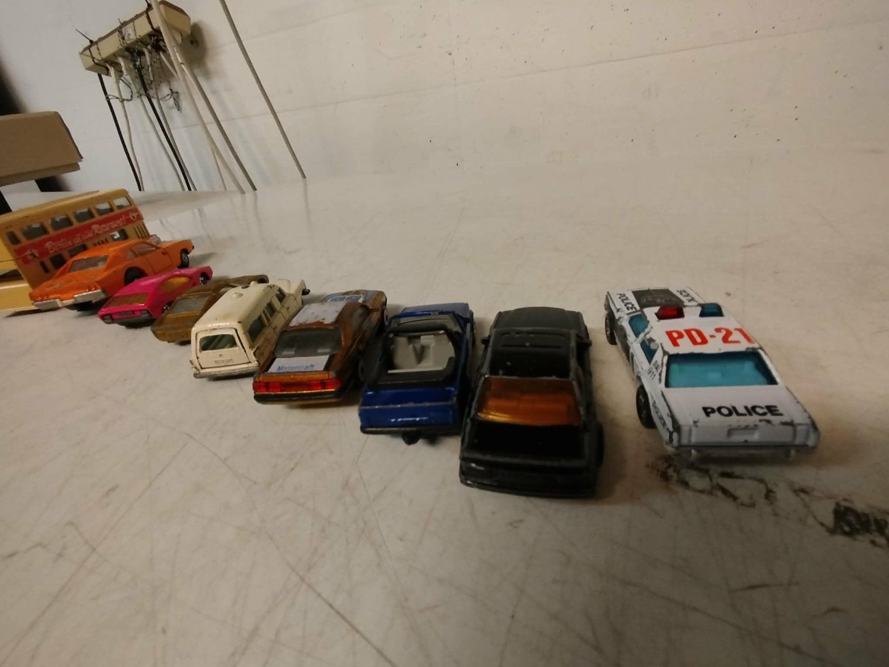 Matchbox Modellautos: 9 X Matchbox – Gebraucht aus La Chaux-de-Fonds von Emmaus2300CDF 4