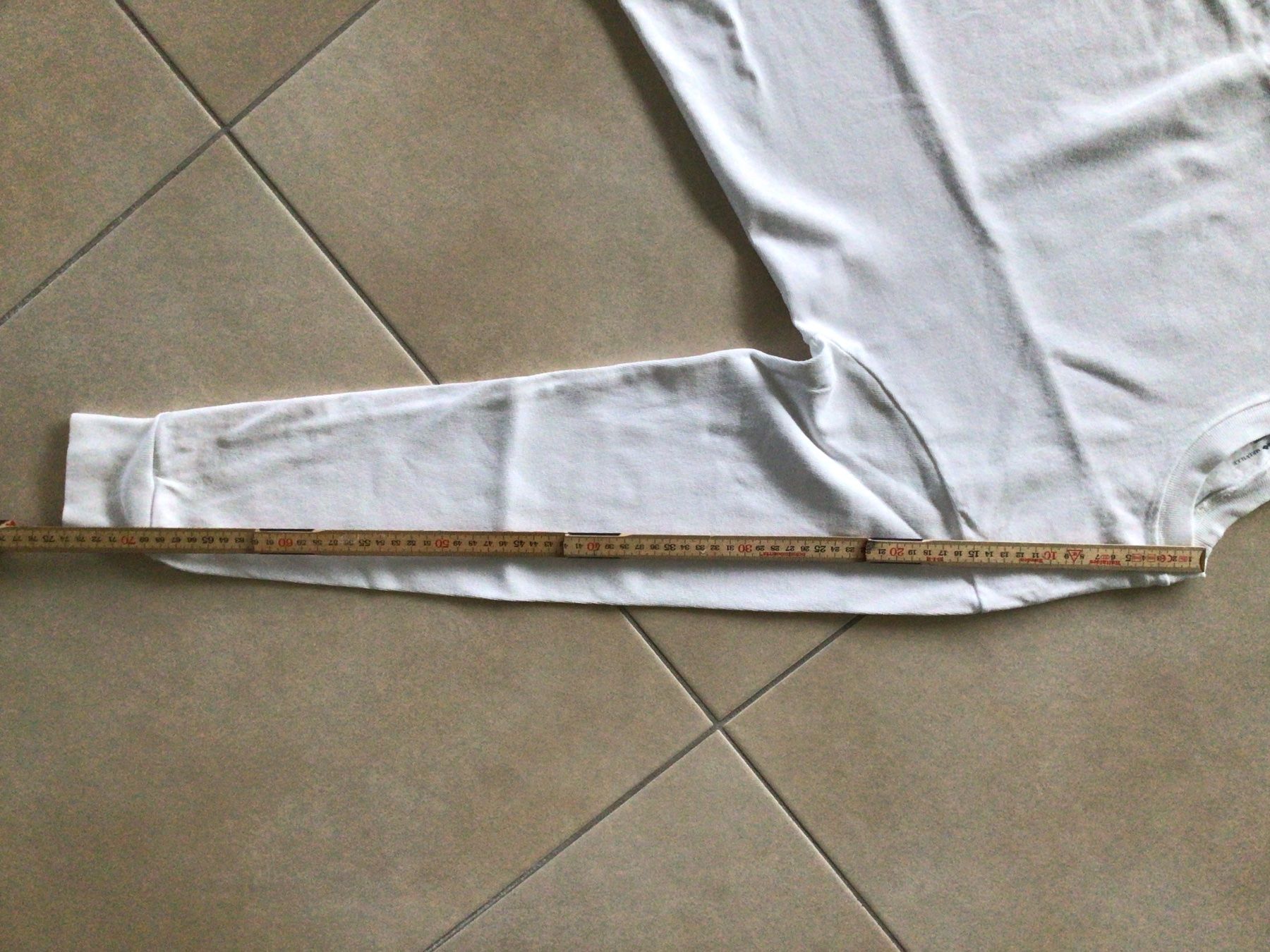 Maglioni & Felpe: Weisses Langarmshirt von Brandy Melville – Usato da Frauenfeld venduto da Stehojen 4