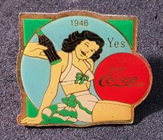 BB710 - Pin Drink Coca Cola Coke 1946 Girl