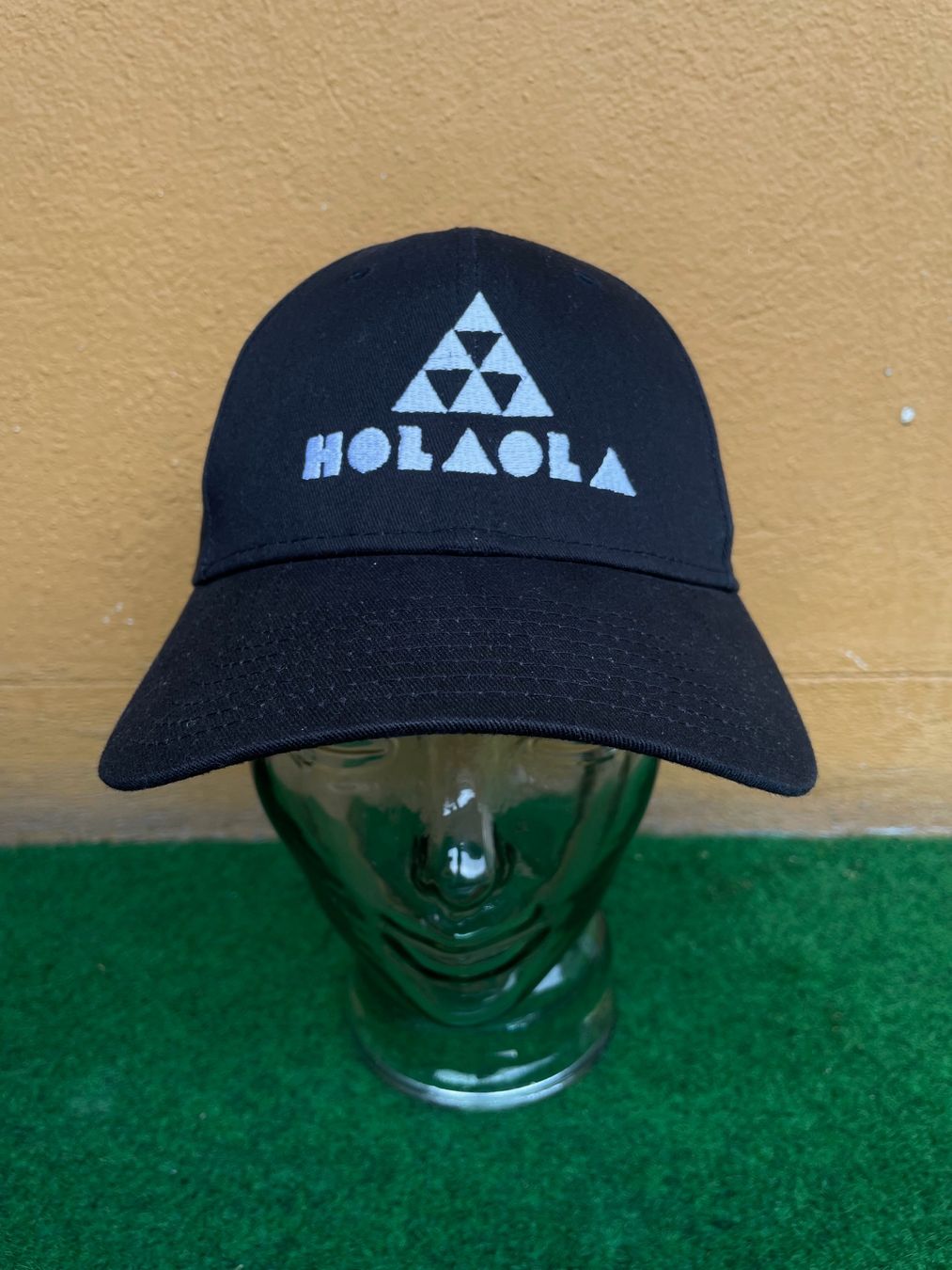 New Era Copricapi, berretti & cappellini: Cap &-Panel New Era  Holaola Surf Shop – Usato da Zürich venduto da le_souk
