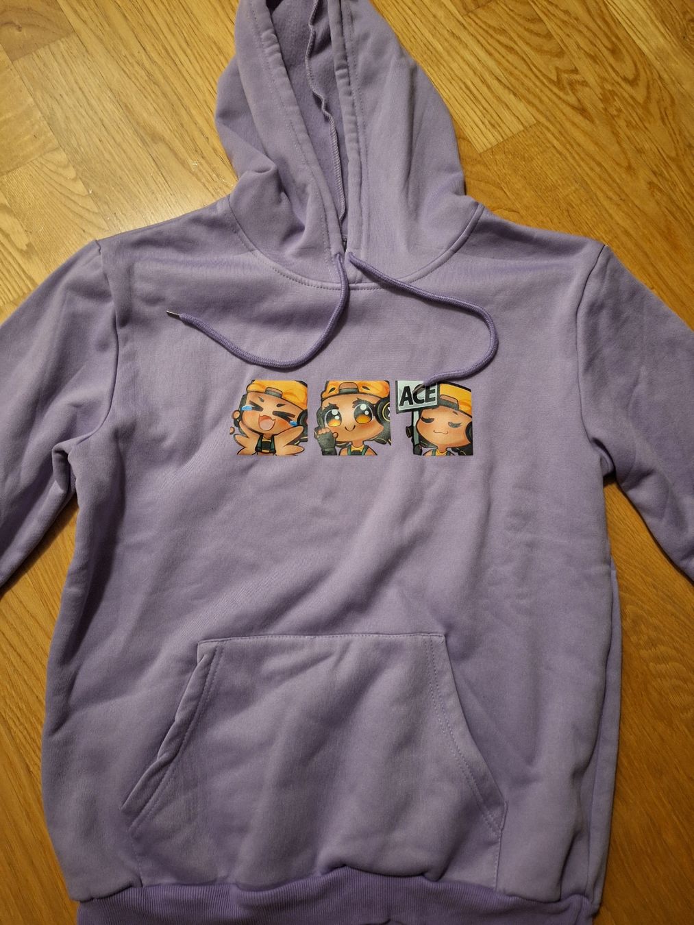 Pulls & Sweat-shirts: 2 Gamingpullover – Neuf (Voir description) à Wittenbach par nadineshop 1