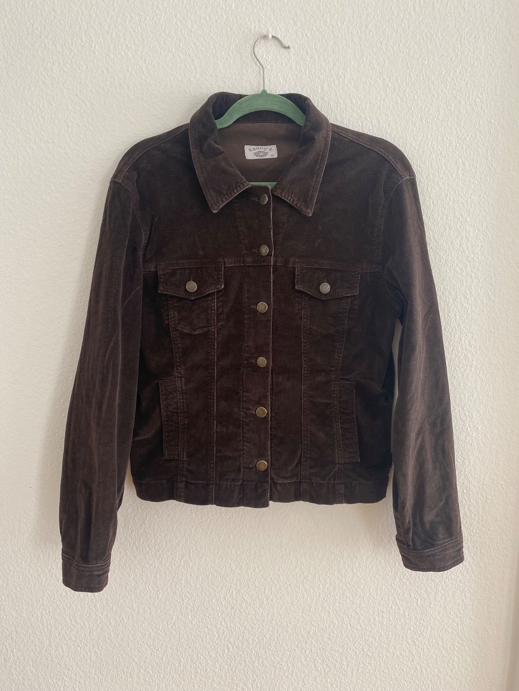 Giacche: Veste en Corduroy taille 38 – Usato da Lausanne venduto da Bluefireteam
