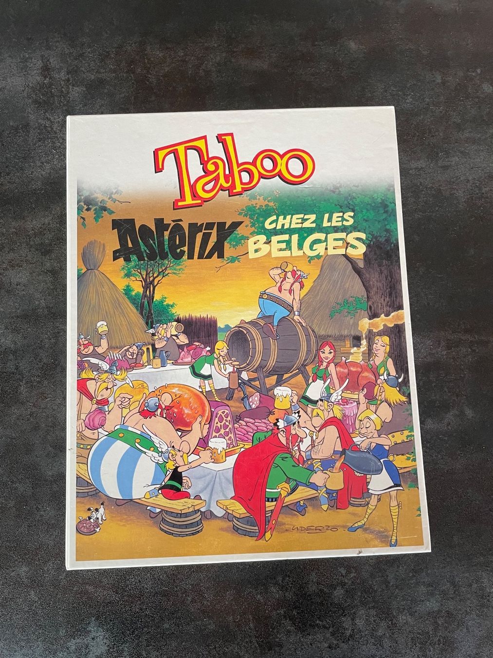 Giochi: Jeu Taboo Astérix Chez Les Belges – Usato da Vallamand venduto da Bricbracbroc82