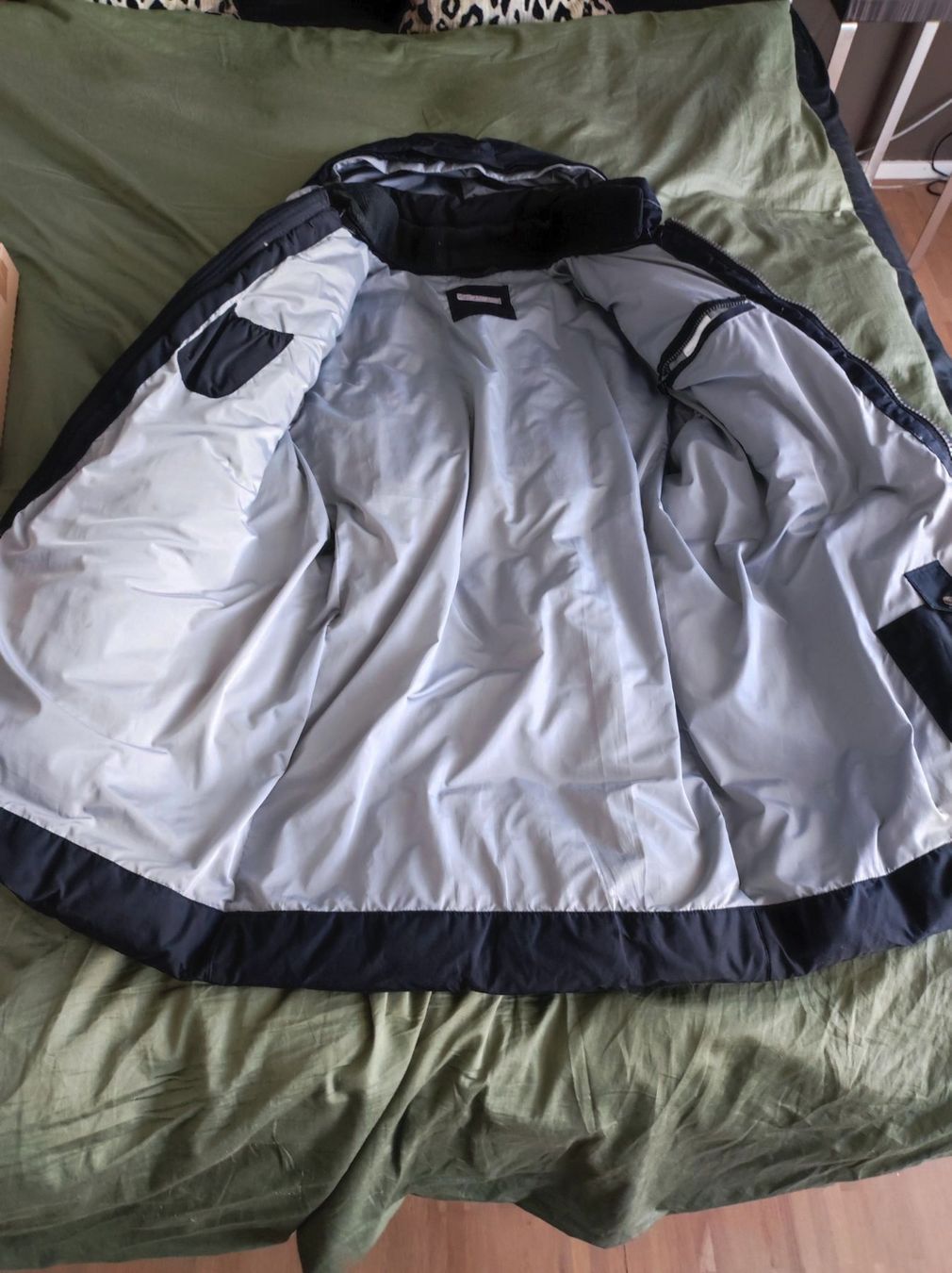 Giacche: Winterparka schwarz – Usato da Richterswil venduto da Psaegi0 1