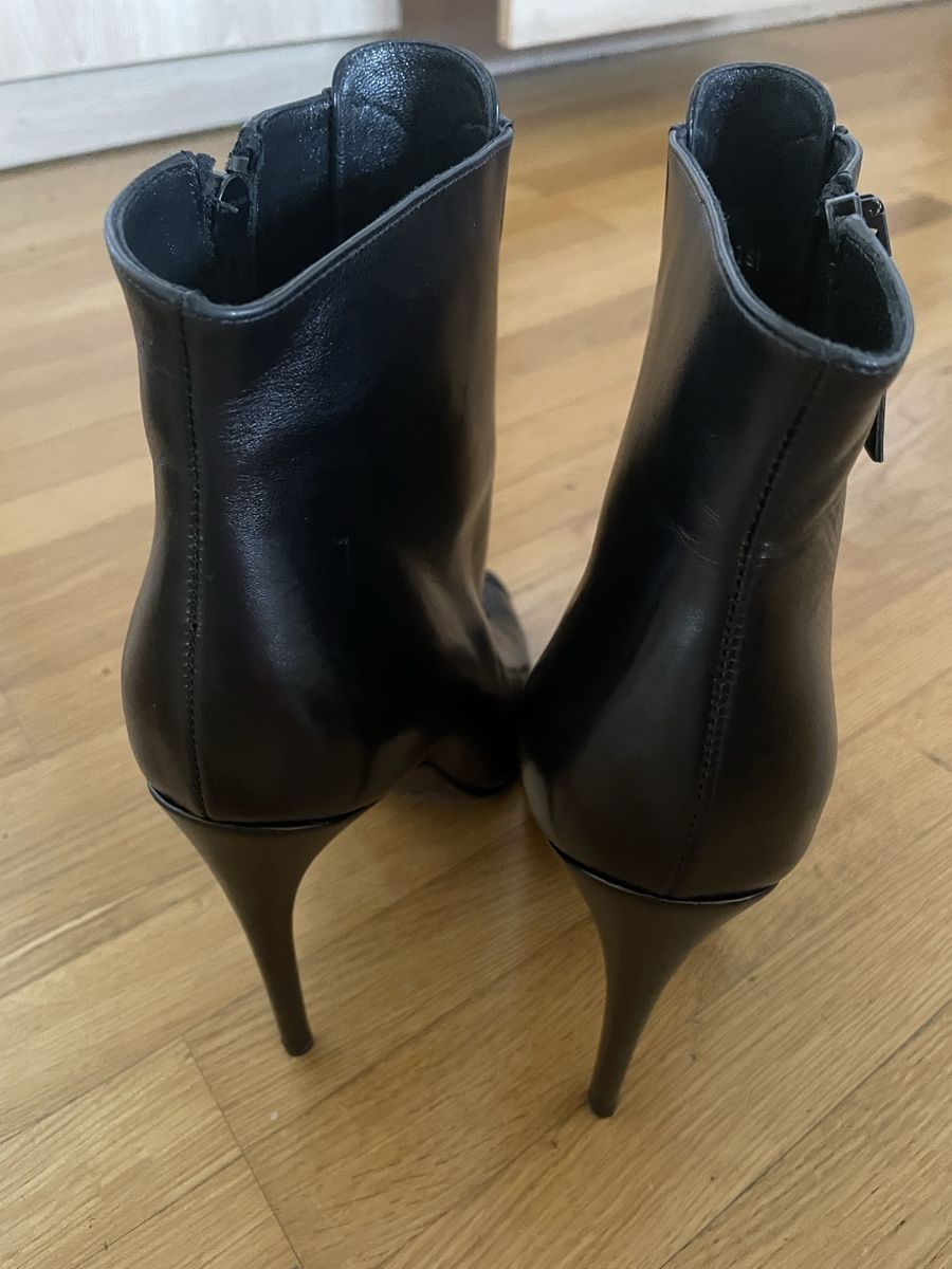 Damenschuhe: Tom Ford Leather Open Toe Ankle Boots, Size 39, Black 50 – Neu (gemäss Beschreibung) aus Dietikon von val_7c5x