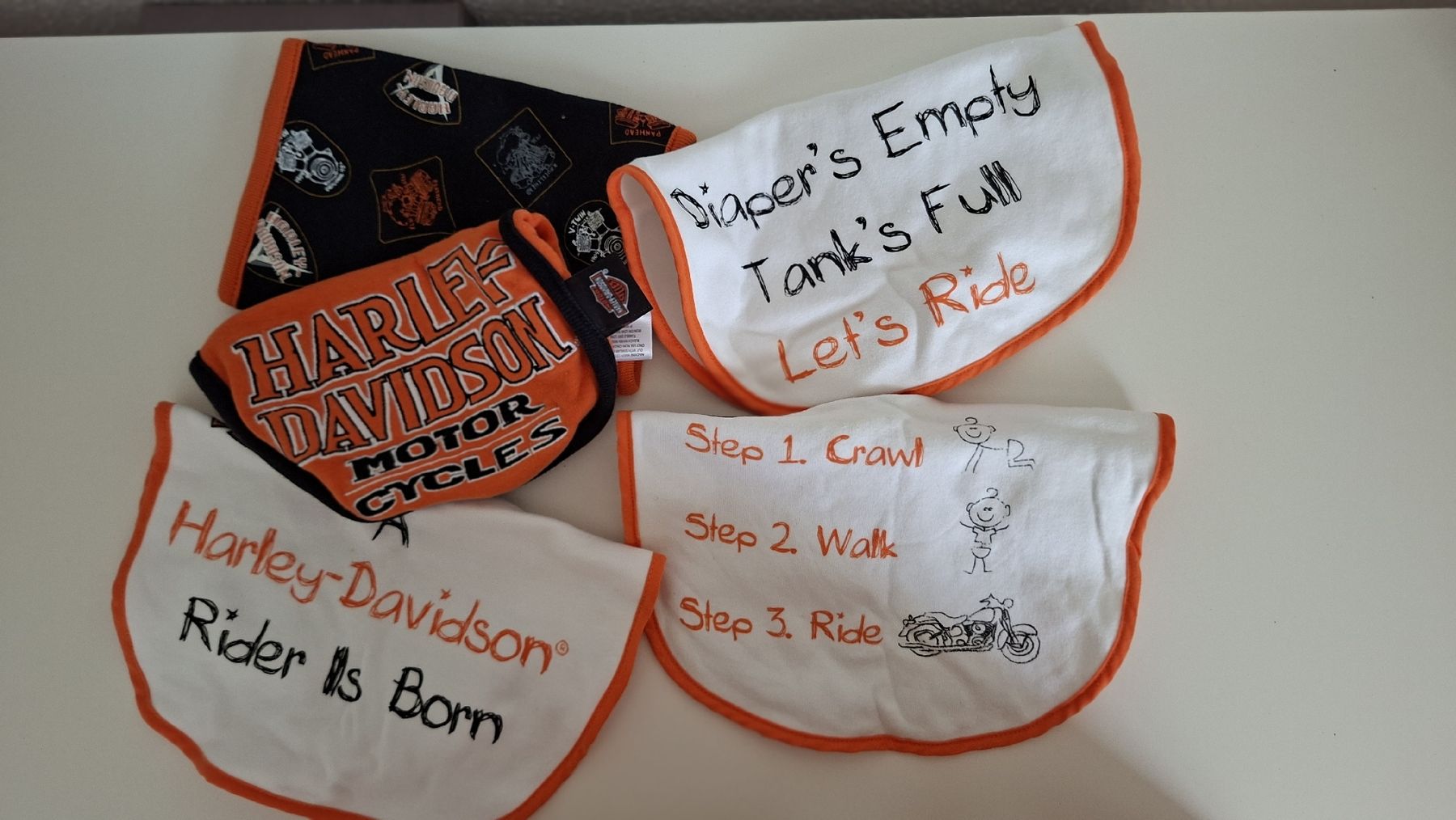 Pasti del neonato: Lätzchen von Harley Davidson  – Nuovo (secondo la descrizione) da Rombach venduto da kelebek12