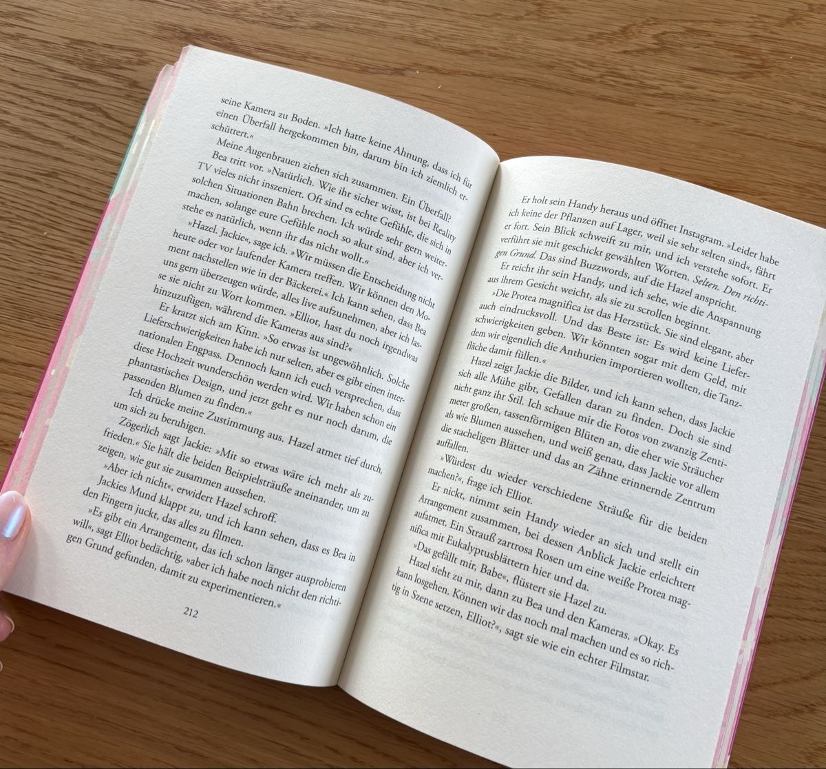 Libri: Julie Soto - Wedding Date – Nuovo (secondo la descrizione) da Embrach venduto da ale_v5qn 3
