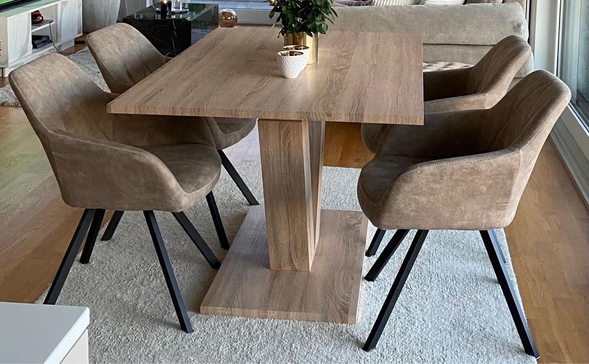 Beliani Tavoli: Tisch inkl. 4 Stühle – Usato da Hombrechtikon venduto da carnoz 2