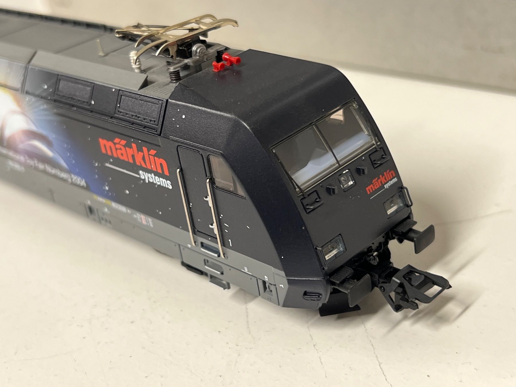 Märklin Trains électriques: Märklin 37386 BR 101 Digital mit Vitrine – Neuf (Voir description) à Neuenhof par ludovicco 4