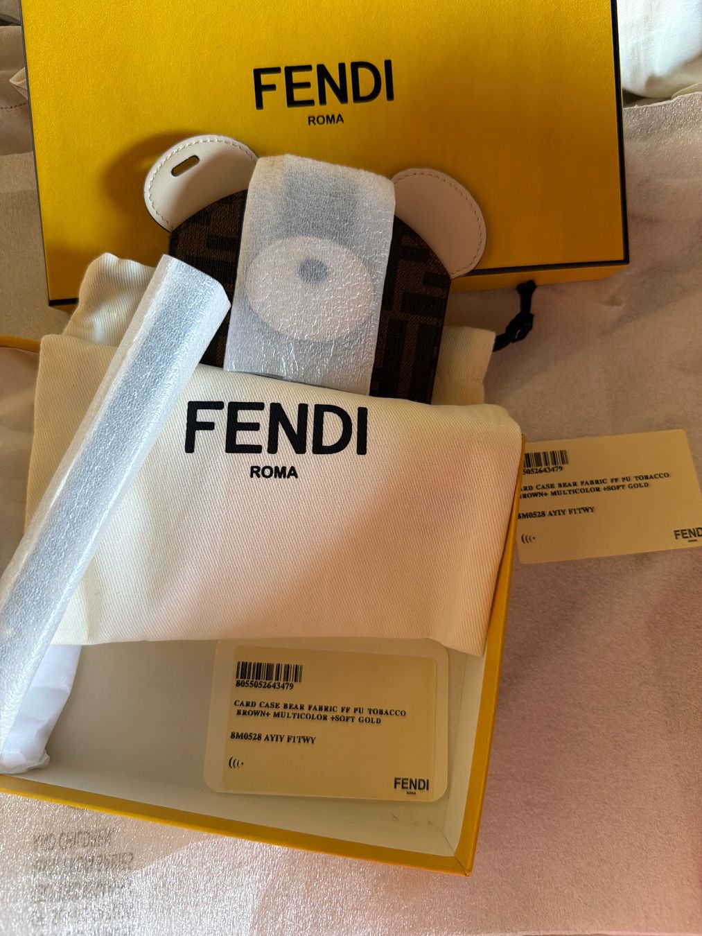 Fendi Portamonete: Fendi Best Friends Forever Card Case – Nuovo e nell'imballaggio originale da Mollis venduto da ChriMiJoRe 4