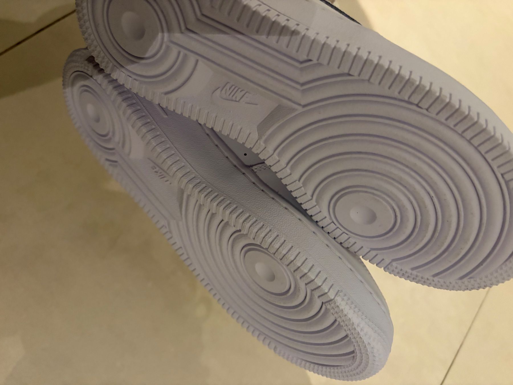 Nike Herrenschuhe: Nike Air Force NEU – Neu (gemäss Beschreibung) aus Zürich von fab_lhd9 1