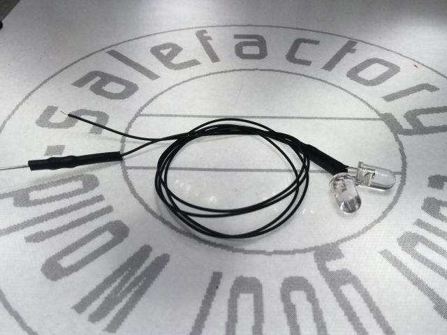 Componenti elettronici: FEUER! Flacker-LED, verkabelt, 12V – Nuovo (secondo la descrizione) da Luzern venduto da Salefactory 1