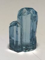 Aquamarin roh Doppelkristall Top selten Sammlerstück 8.50c