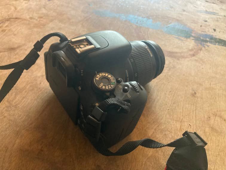 Canon Appareil photo: Canon EOS 600D – D'occasion à Lajoux JU par romaingogniat 2
