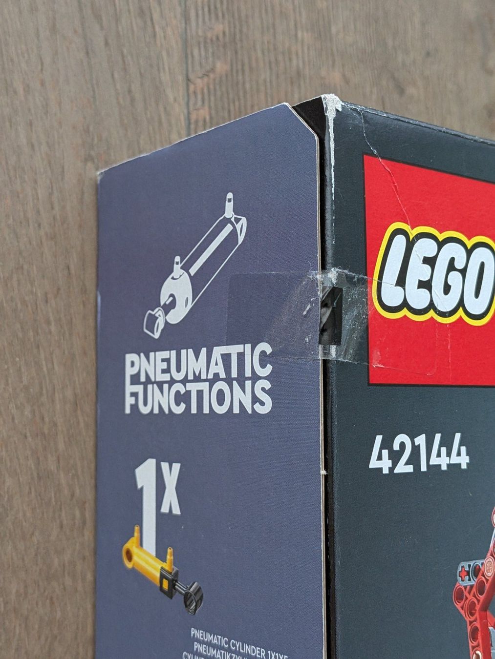 Lego Kit di costruzioni: Lego Technic 42144 Umschlagbagger/Material Handler [neu&OVP] – Nuovo e nell'imballaggio originale da Port venduto da gecotom 2