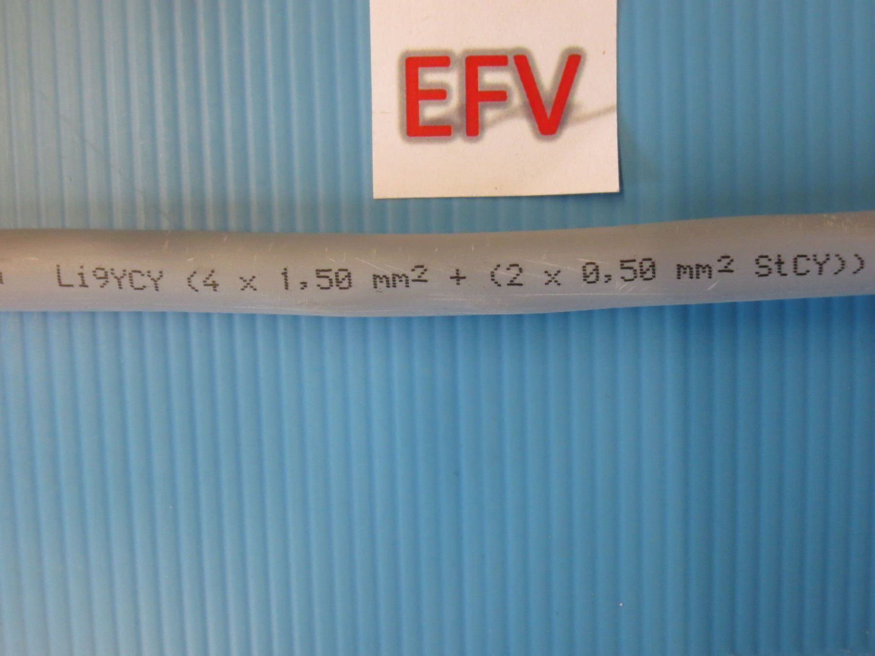 Cavi: 30m geschirmtes Kabel 4x1.5mm2+ 2x0,5mm2 – Nuovo e nell'imballaggio originale da Sulz LU venduto da Elektrofachverkauf 5