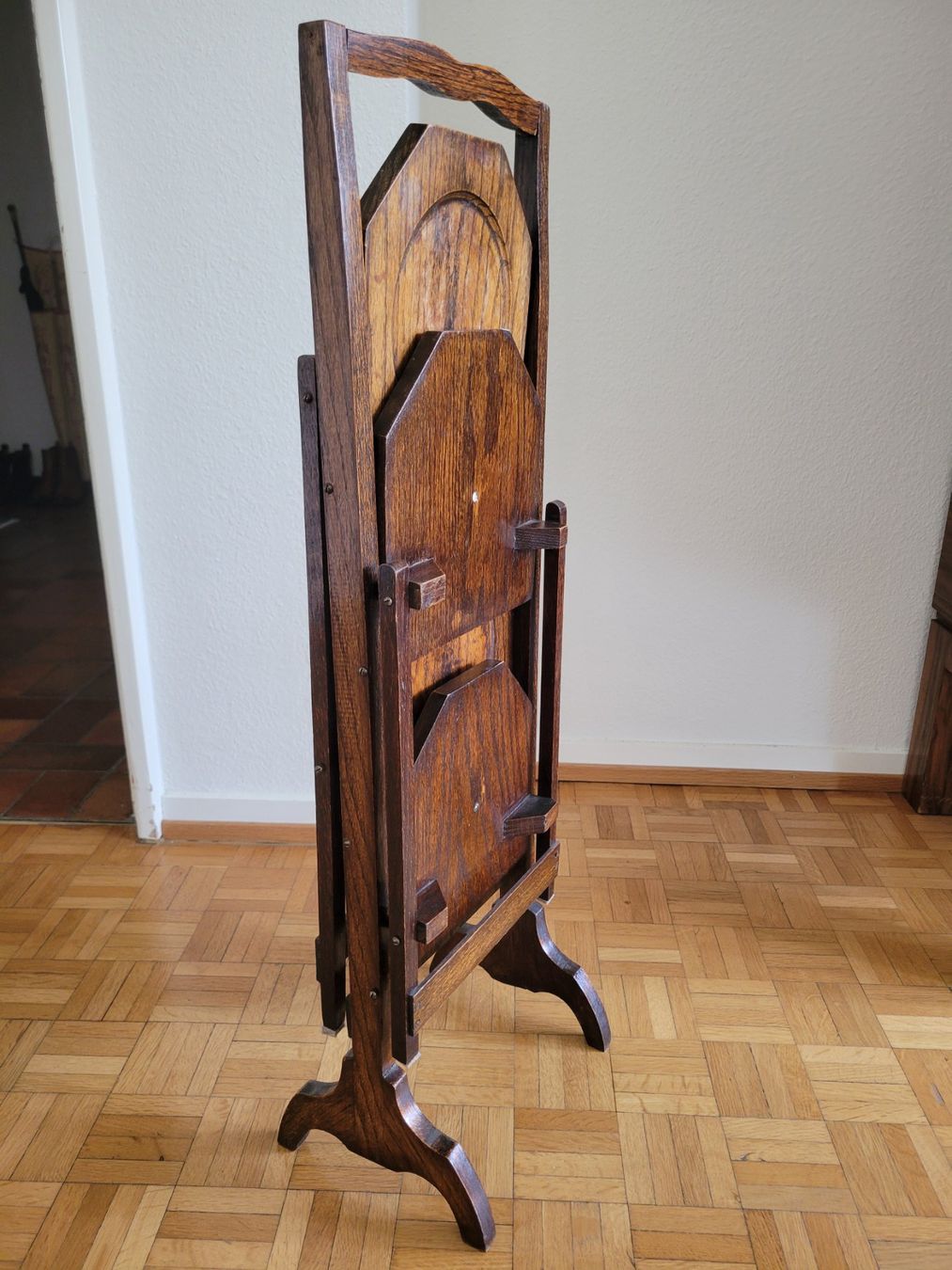 Tavoli: Beistelltisch (Cake Stand) – Usato da Basel venduto da gbe_8hlw 5