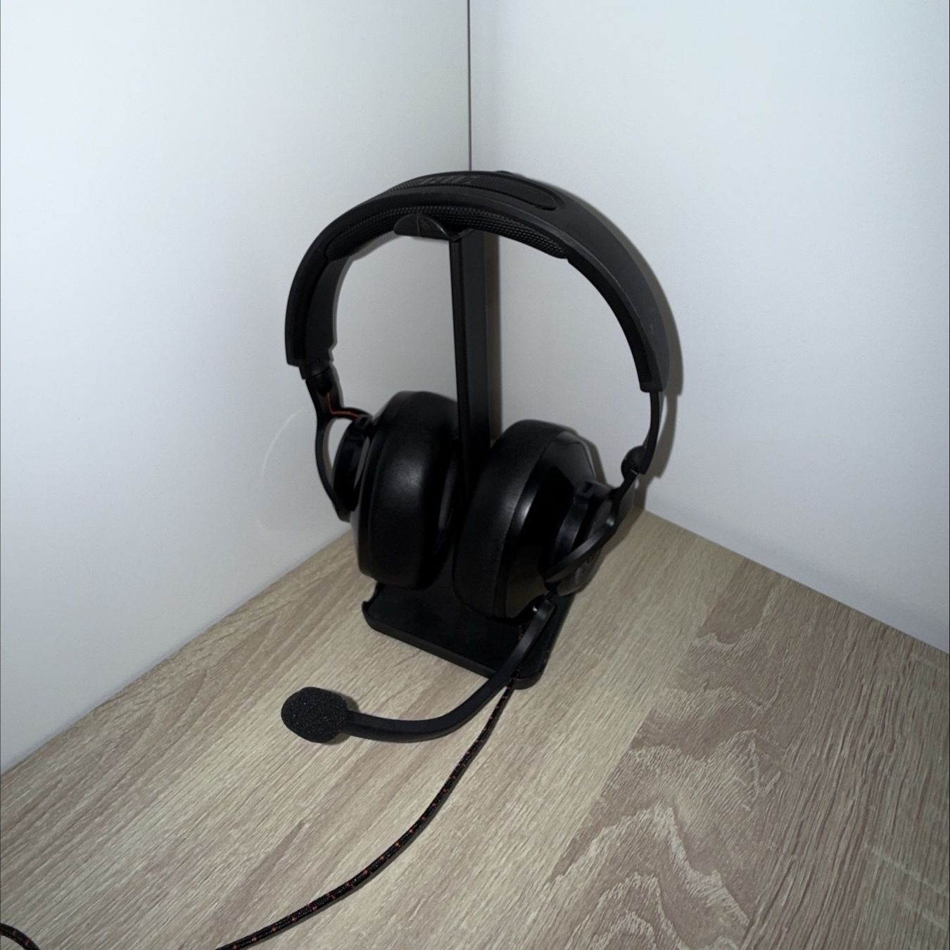 JBL Cuffie: Casque gaming JBL avec micro – Usato da Villars-sur-Glane venduto da kiwi-mintier