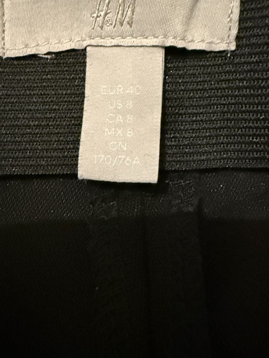 H&M Pantaloni: Schwarze H&M Culotte Hose, Grösse 40 – Nuovo (secondo la descrizione) da Basel venduto da zukk_ 1