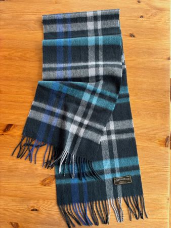 Woll-Schal blau kariert aus Schottland