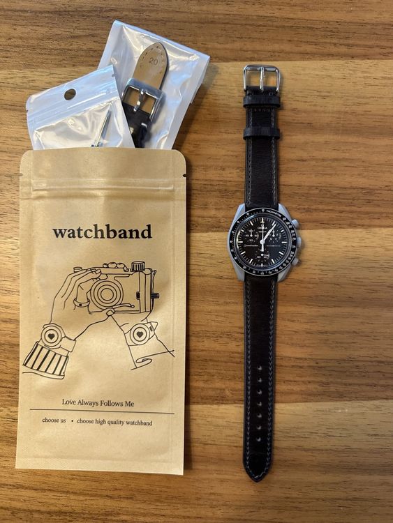 Bracciali & Braccialetti: Premium Lederarmband Braun - MoonSwatch - Omega Swatch – Nuovo e nell'imballaggio originale da Unteraegeri venduto da weber588 1