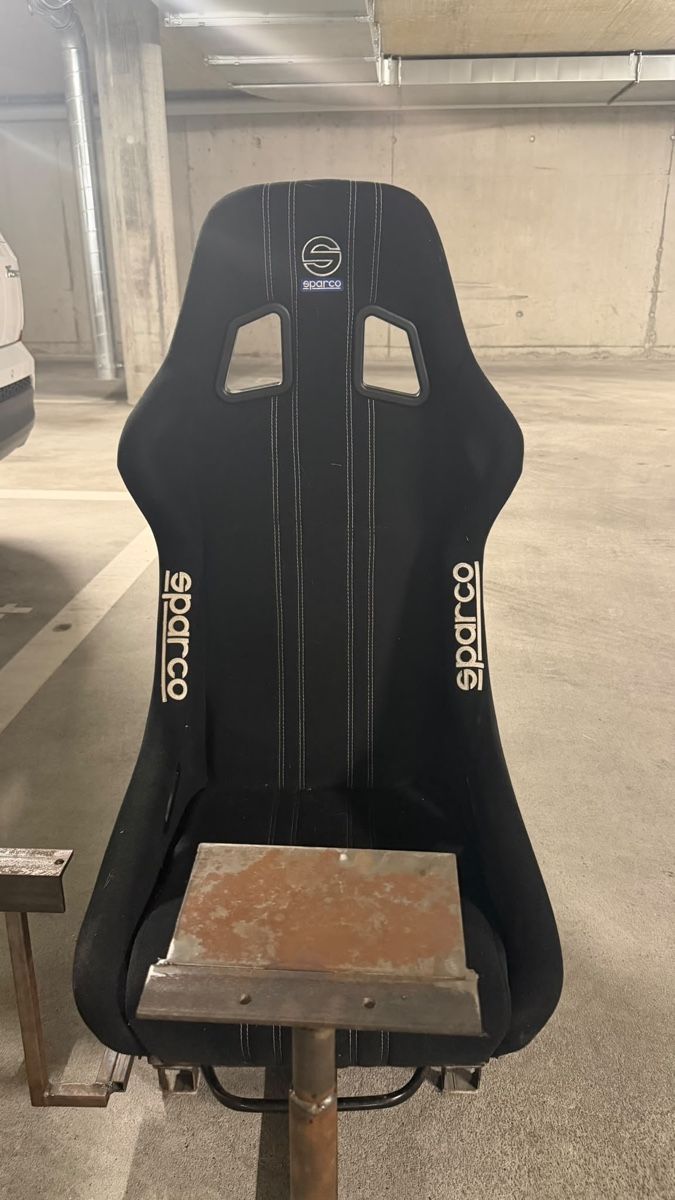 Controller: Siège baquet Sparco avec support simulateur  – Gebraucht aus Biel/Bienne von ade_h7fh 2